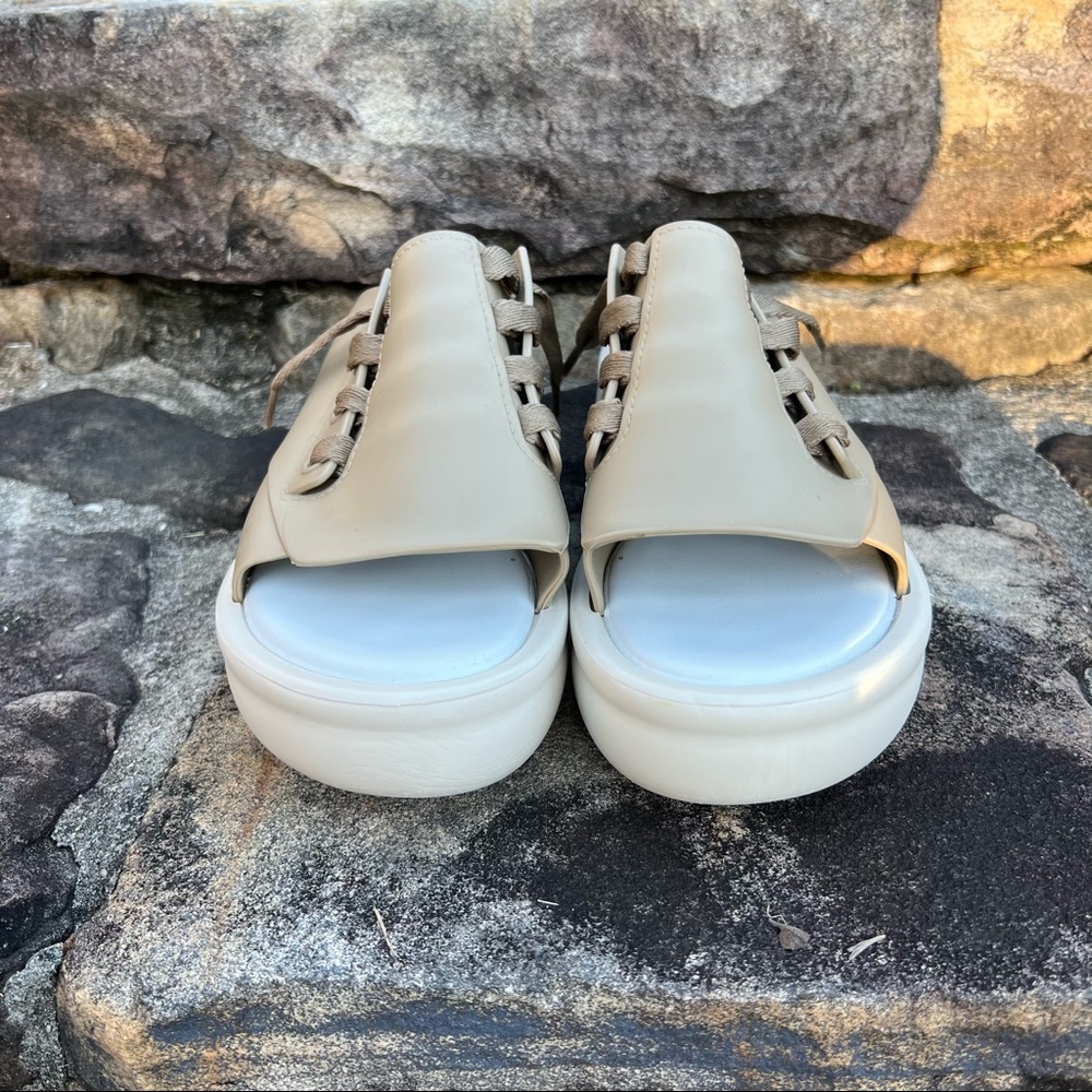 Melissa | Lace-Up Slides | 9